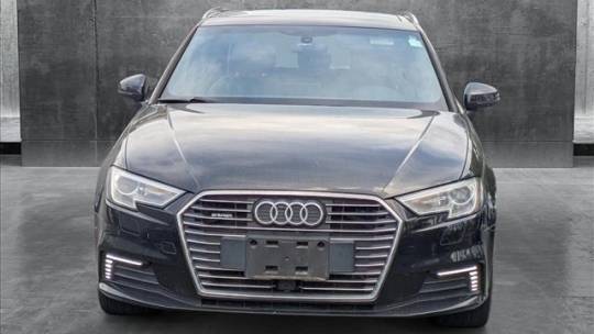 2017 Audi A3 Sportback e-tron WAUUPBFF2HA064208
