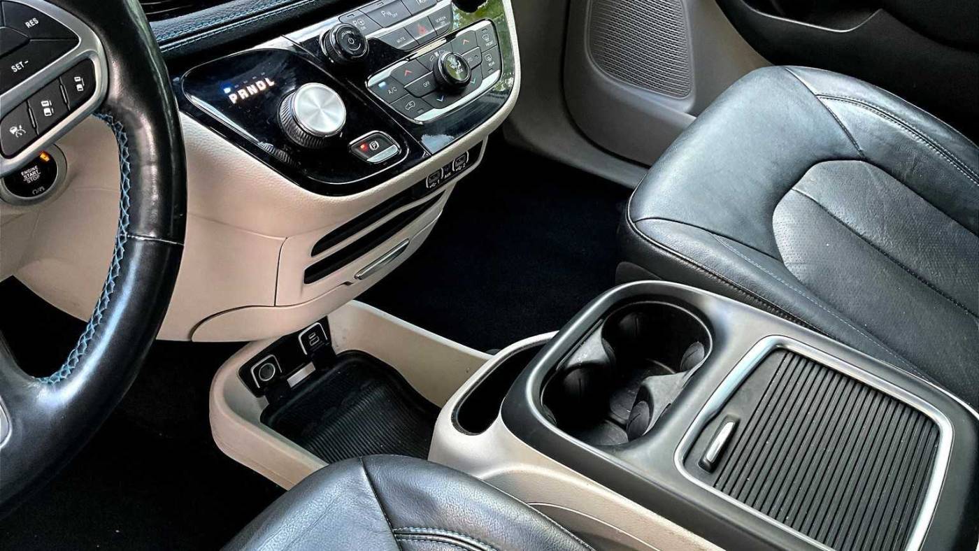 2021 Chrysler Pacifica 2C4RC1L74MR603025
