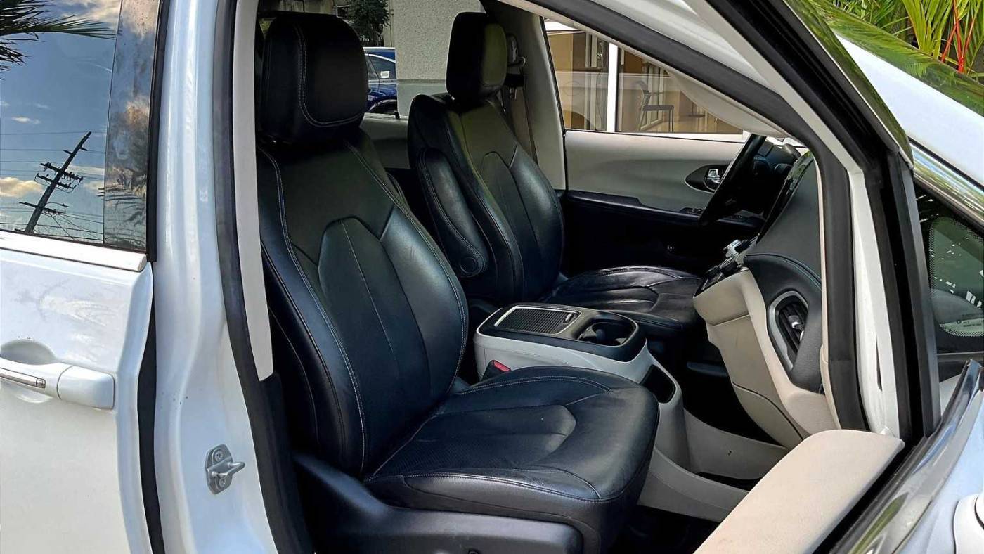 2021 Chrysler Pacifica 2C4RC1L74MR603025