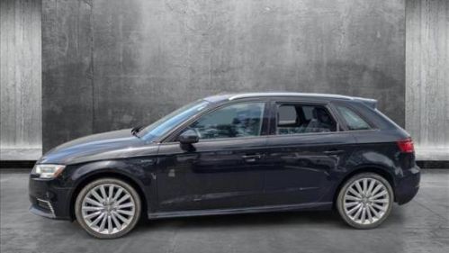2017 Audi A3 Sportback e-tron WAUUPBFF2HA064208
