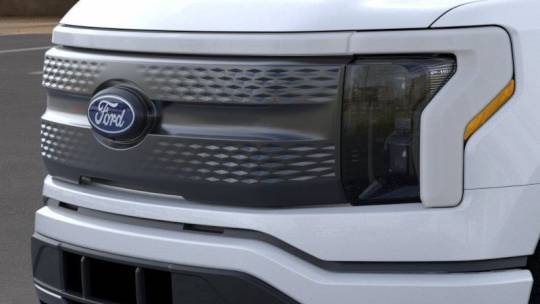 2025 Ford F-150 Lightning 1FTVW3LK2SWG10436