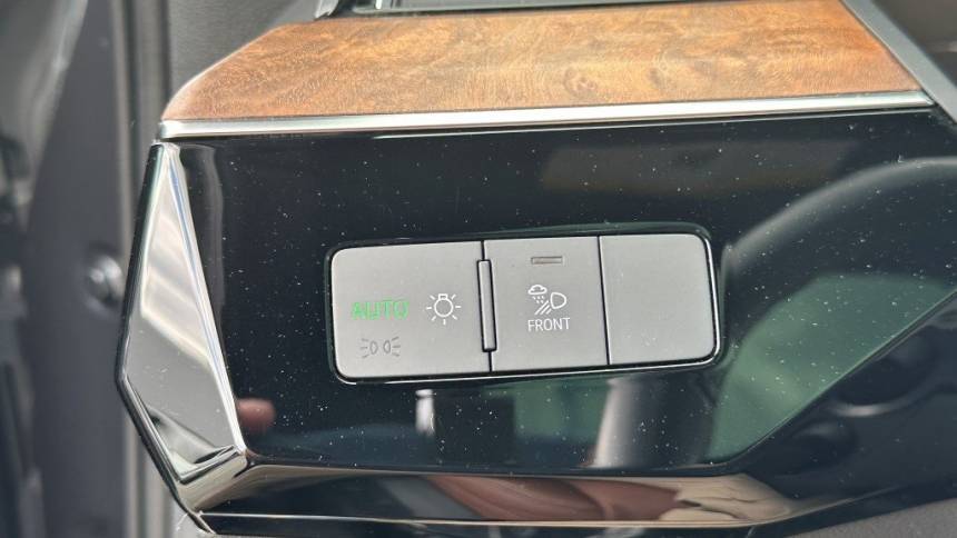 2022 Audi e-tron WA1AAAGE6NB031378
