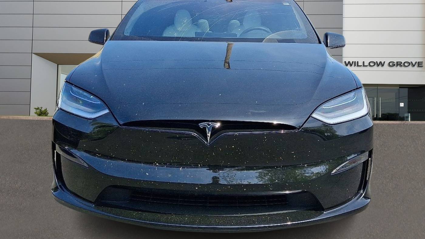 2023 Tesla Model X 7SAXCBE51PF370264