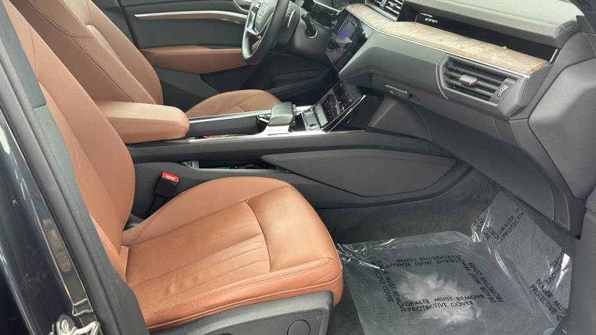2022 Audi e-tron WA1AAAGE6NB031378