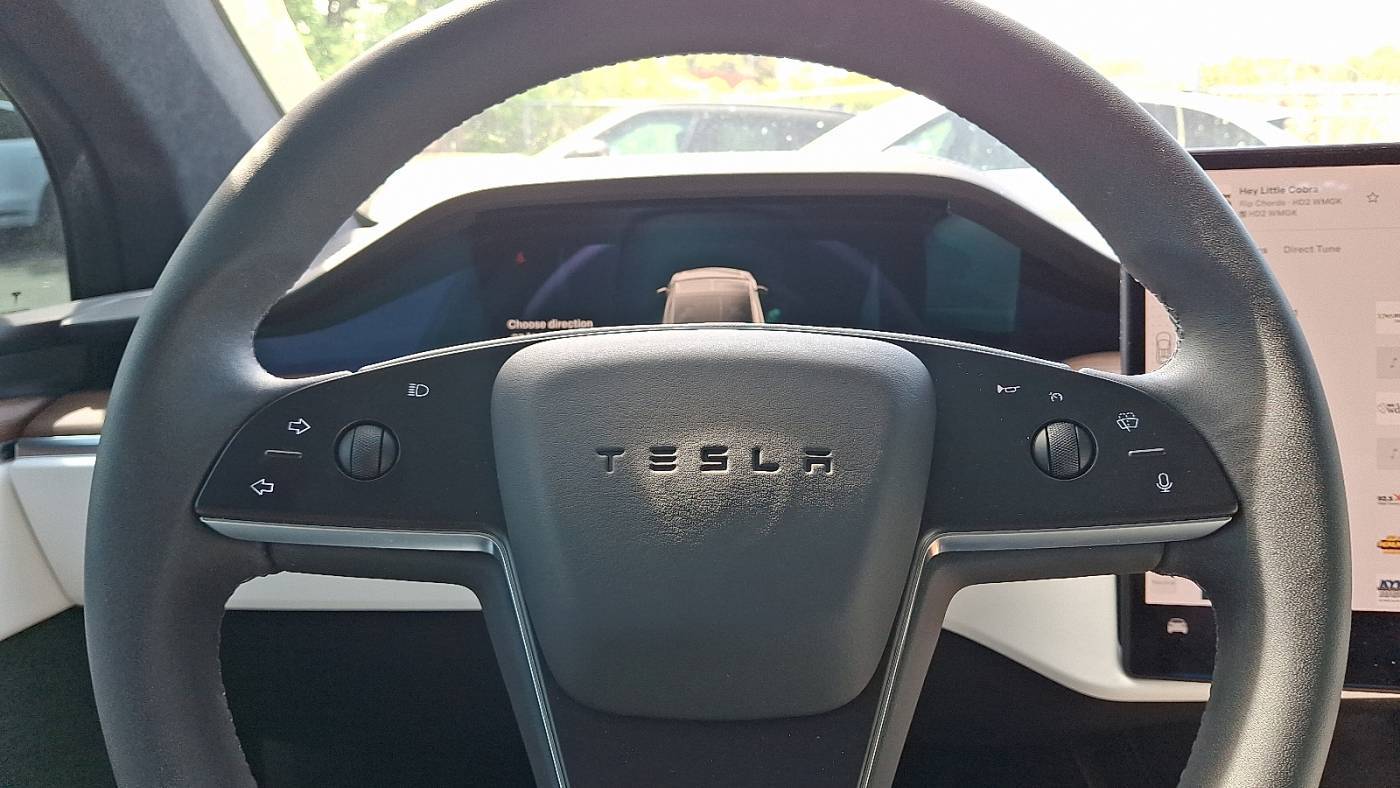2023 Tesla Model X 7SAXCBE51PF370264