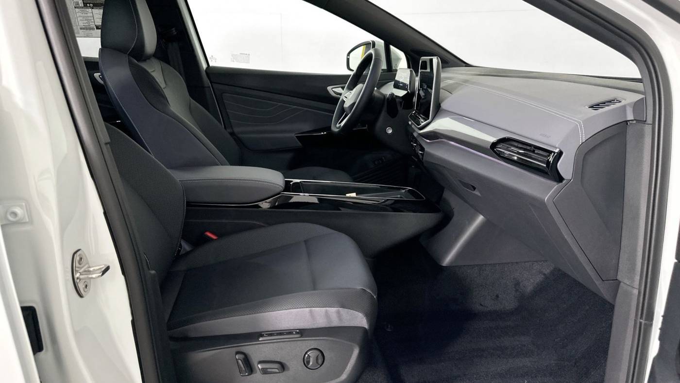 2025 Volkswagen ID.4 1V2VRPE80SC006979