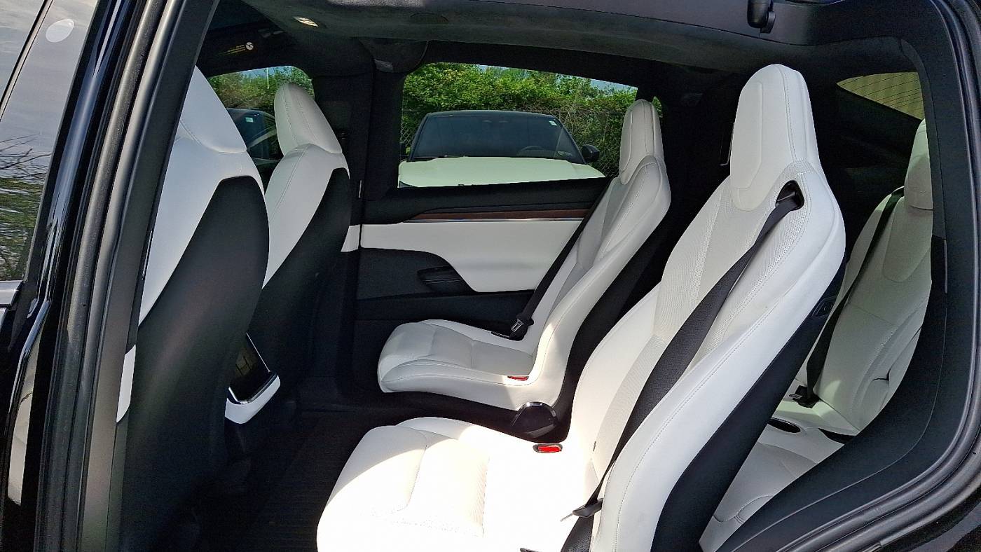 2023 Tesla Model X 7SAXCBE51PF370264