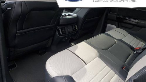2025 Ford F-150 Lightning - Images - 12