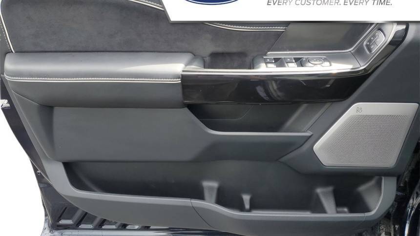 2025 Ford F-150 Lightning - Images - 14
