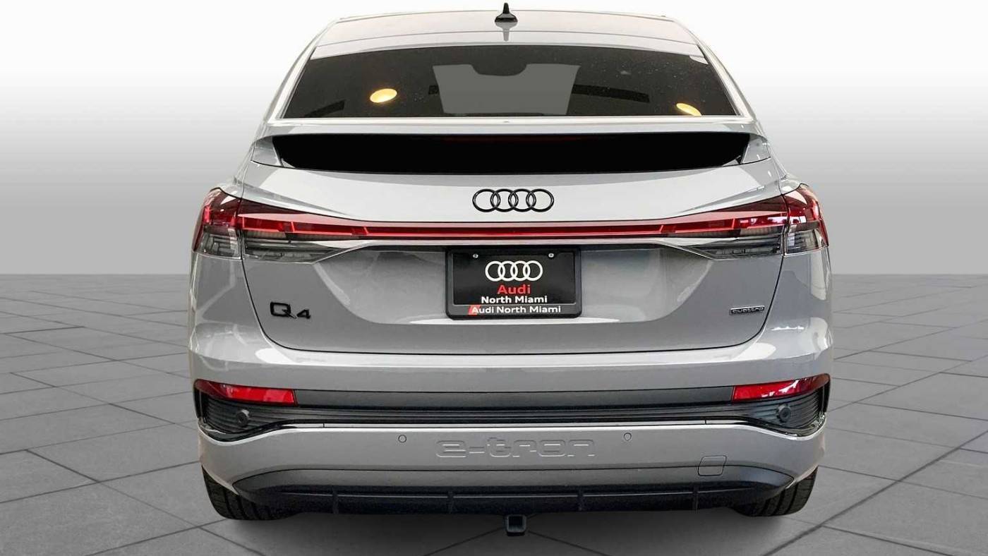 2024 Audi Q4 e-tron WA14UBFZ1RP065624
