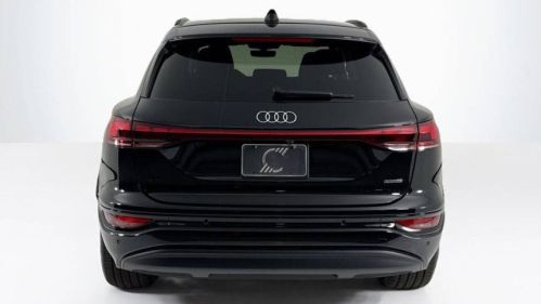 2025 Audi Q6 e-tron WA124BGFXSA035767