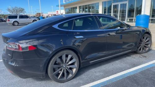 2017 Tesla Model S 5YJSA1E23HF230943