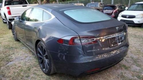 2018 Tesla Model S 5YJSA1E2XJF243551
