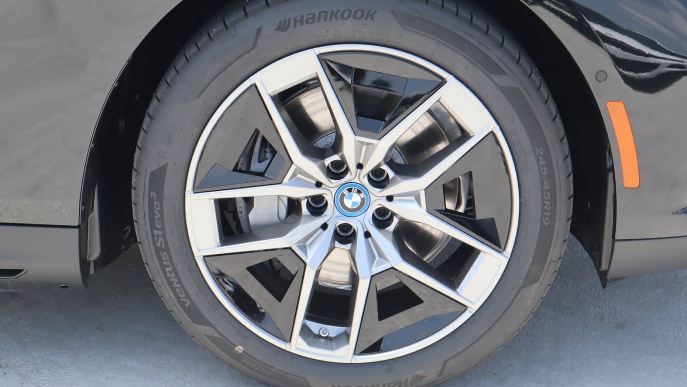 2024 BMW i5 WBY33FK09RCS01989