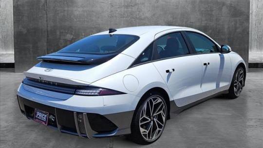 2025 Hyundai IONIQ 6 KMHM34AA7SA092529