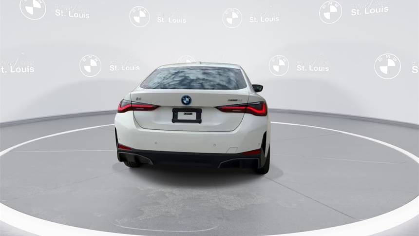 2024 BMW i4 WBY73AW0XRFS72938
