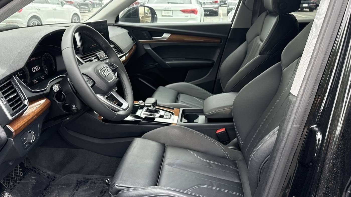 2024 Audi Q5 WA1G2AFY7R2034220