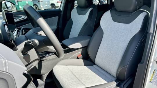 2025 Volkswagen ID.4 1V2CRPE83SC003128