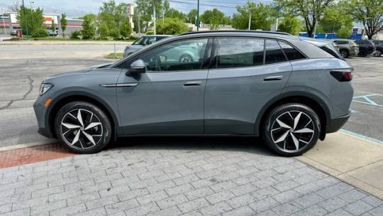 2025 Volkswagen ID.4 1V2WSPE82SC005549