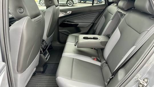 2025 Volkswagen ID.4 1V2WSPE82SC005549