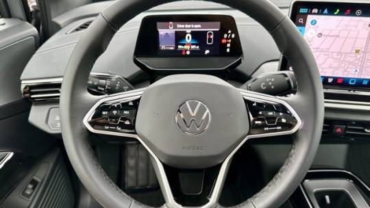 2025 Volkswagen ID.4 1V2WSPE82SC005549