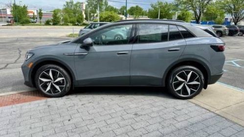 2025 Volkswagen ID.4 1V2WSPE82SC005549