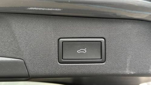 2025 Volkswagen ID.4 1V2WSPE82SC005549