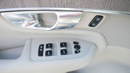 2022 Volvo XC90 YV4H600L2N1859035