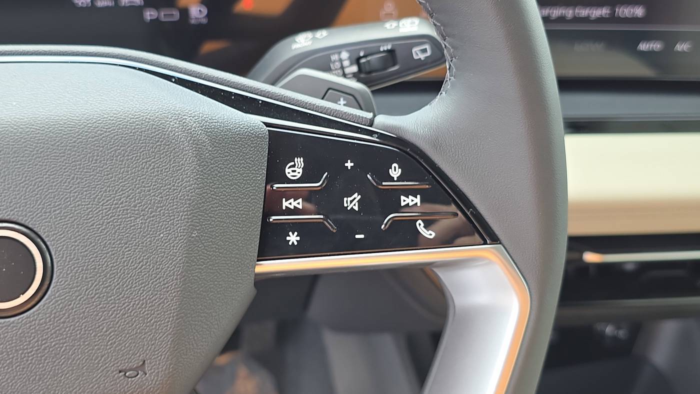 2025 Audi Q6 e-tron WA134BGF5SA018072