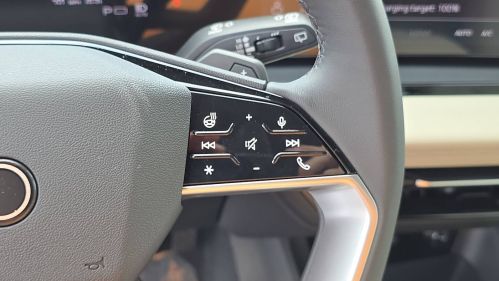 2025 Audi Q6 e-tron WA134BGF5SA018072