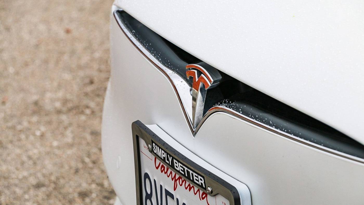 2019 Tesla Model S 5YJSA1E42KF337345