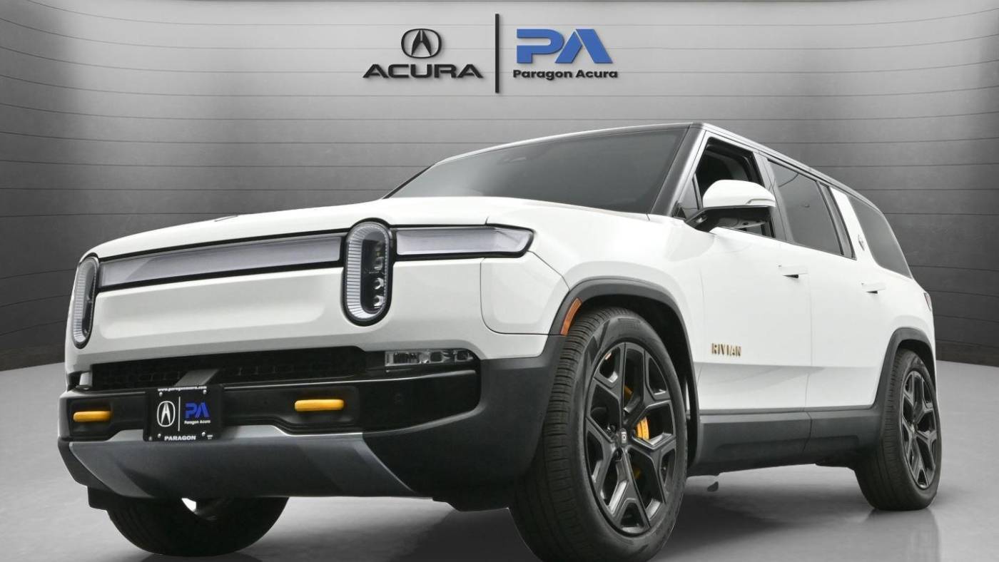 2023 Rivian R1S 7PDSGABA7PN011079