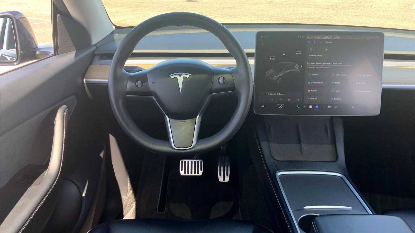 2021 Tesla Model Y 5YJYGDEE8MF193239