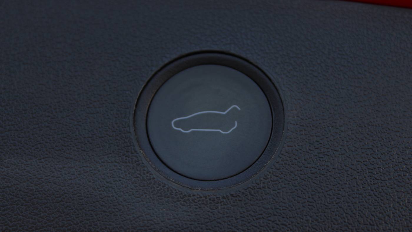 2022 Tesla Model 3 5YJ3E1EB9NF208238