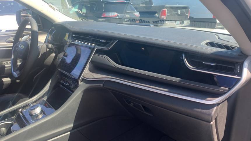 2023 Jeep Grand Cherokee 1C4RJYB64PC623831