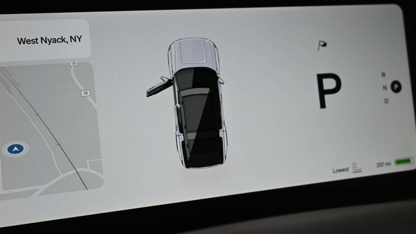 2023 Rivian R1S 7PDSGABA7PN011079