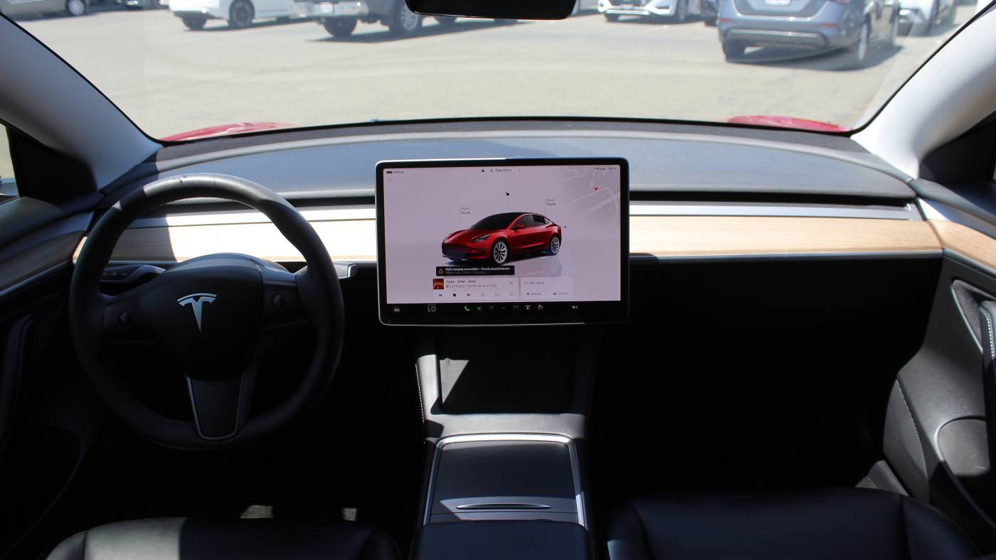 2022 Tesla Model 3 5YJ3E1EB9NF208238