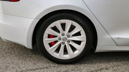 2019 Tesla Model S 5YJSA1E42KF337345