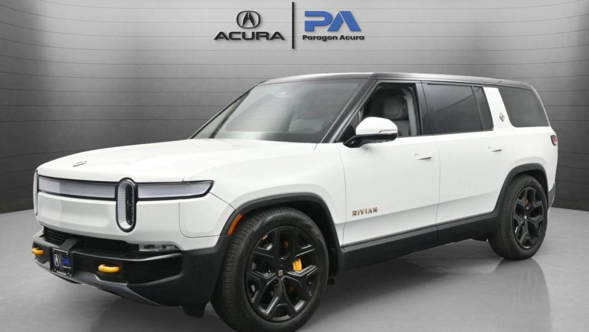2023 Rivian R1S 7PDSGABA7PN011079