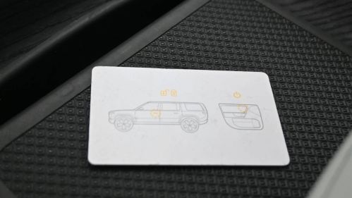 2023 Rivian R1S 7PDSGABA7PN011079