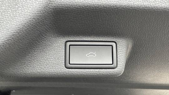 2025 Volkswagen ID.Buzz WVGAWVEB5SH013580