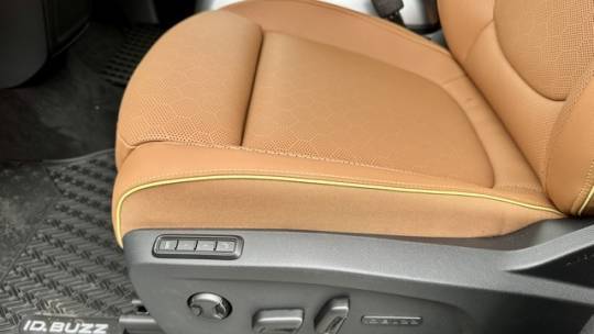 2025 Volkswagen ID.Buzz WVGAWVEB5SH014177