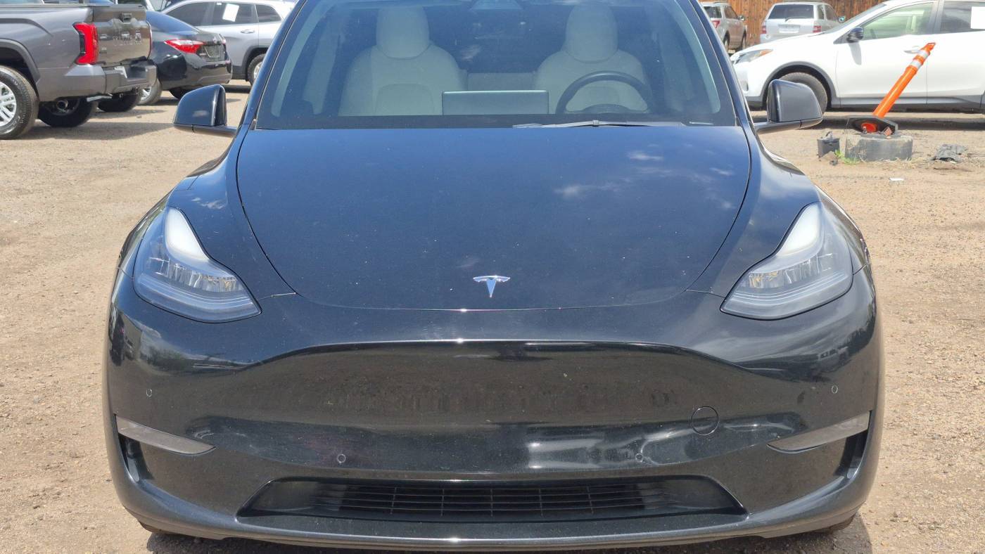 2021 Tesla Model Y 5YJYGDEDXMF105198