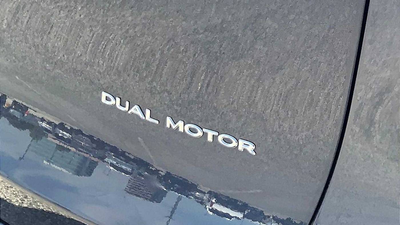 2021 Tesla Model Y 5YJYGDEE8MF193239