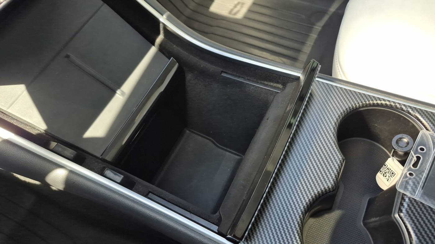 2021 Tesla Model Y 5YJYGDEDXMF105198