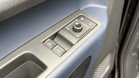2025 Volkswagen ID.Buzz WVGAWVEB5SH013580