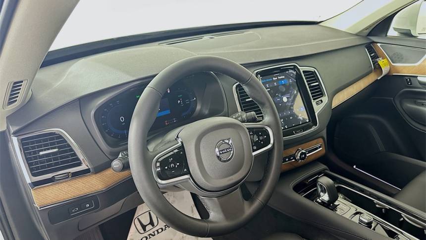 2025 Volvo XC90 YV4H60JE7S1292509