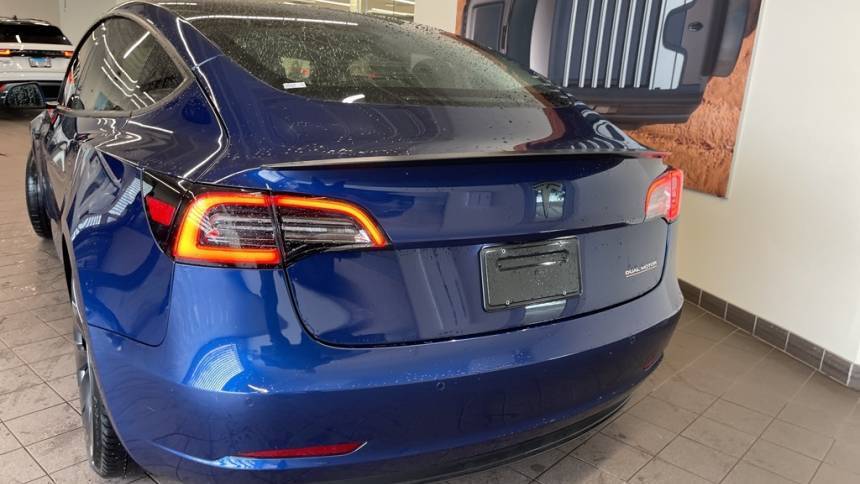 2021 Tesla Model 3 5YJ3E1EC5MF913738