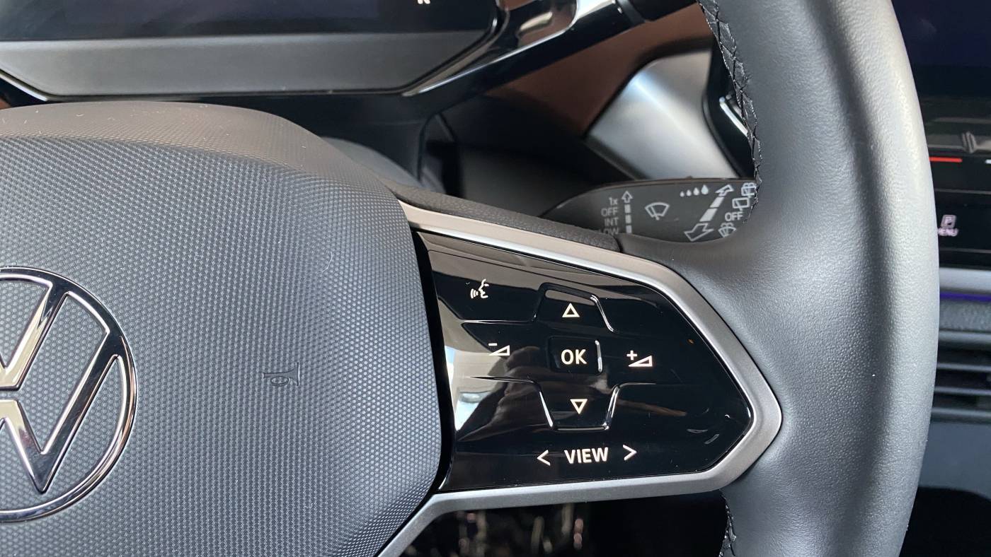 2022 Volkswagen ID.4 WVGKMPE2XNP040337