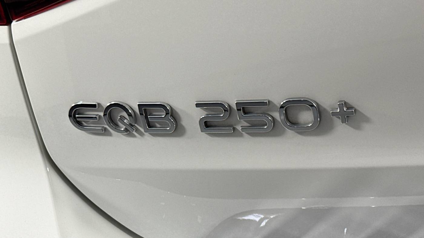 2023 Mercedes EQB W1N9M0CB2PN044516